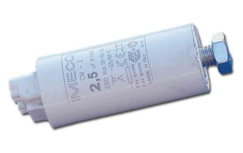 Kondensator. 8UF. 250V Kondensator. 8UF. 250V