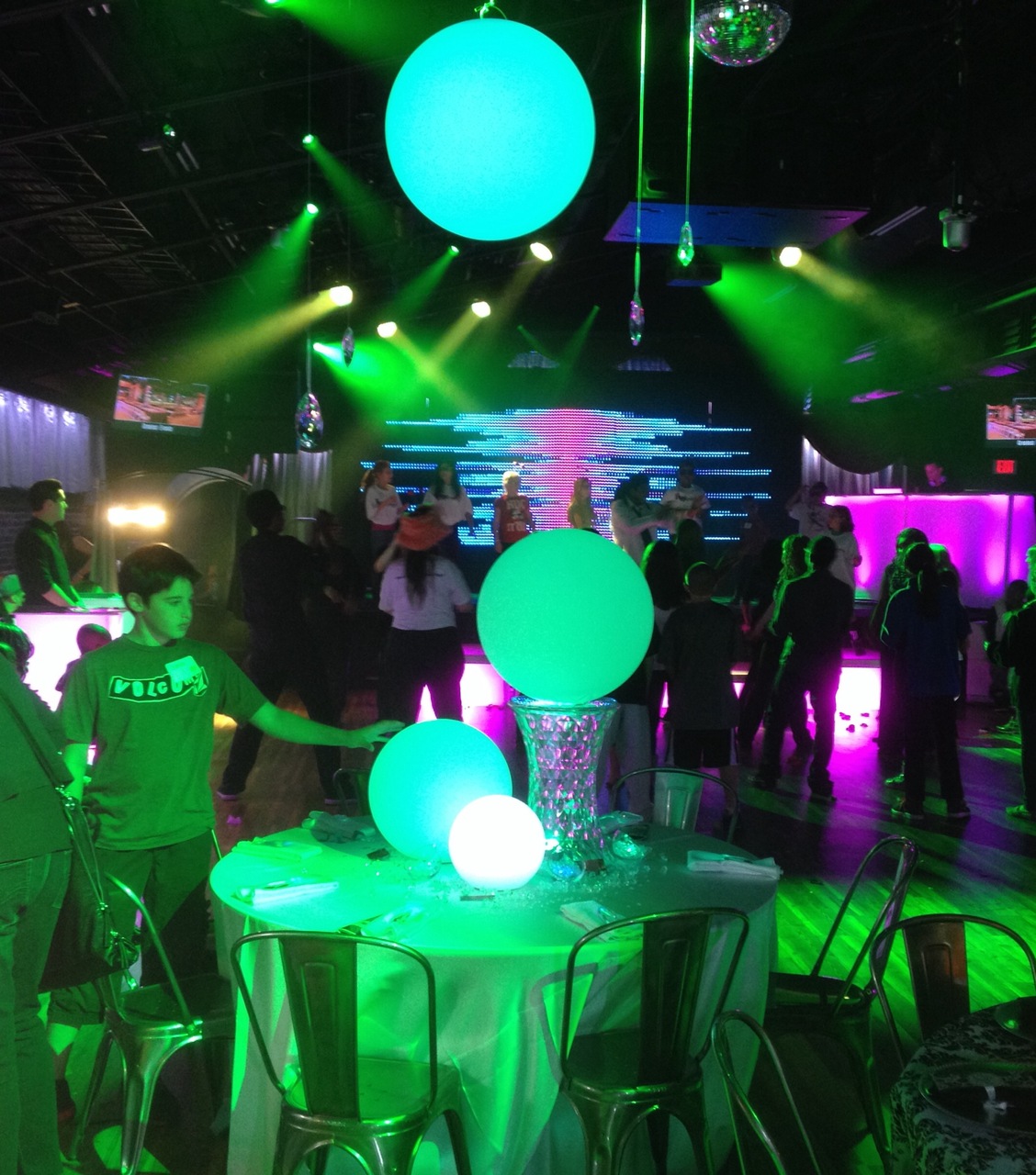 Rent Astera AX3 Lightdrop Waterproof Floating / Hanging