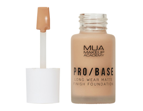 MUA Makeup Academy pro/base long wear matte finish foundation 30ml, 154