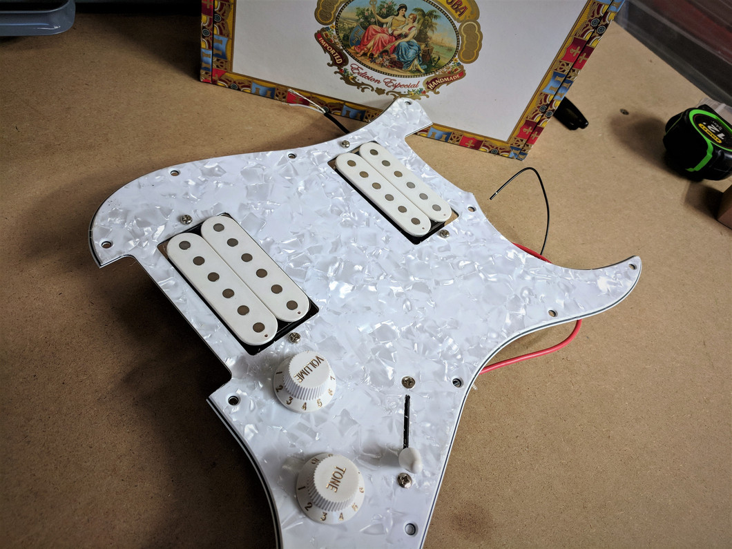 Dual-Humbucker Hack for Cigar Box Guitar Projects - no pickup soldering