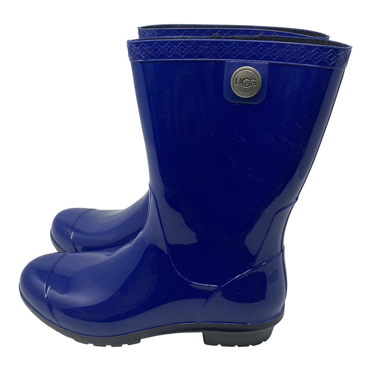 mid calf rain boots