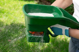 The Ultimate Guide to Lawn Fertilisers in the UK: Spring & Summer Care