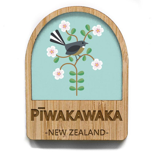 Piwakawaka, NZ Fantail on Arch Shape magnet