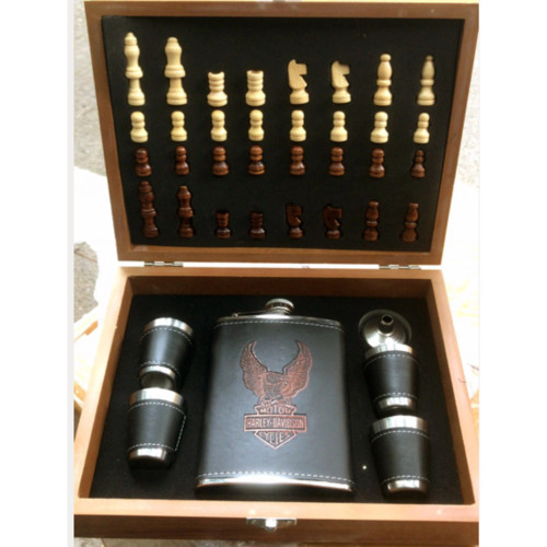 Gift box with Chess set and Harley Davidson hip flask set