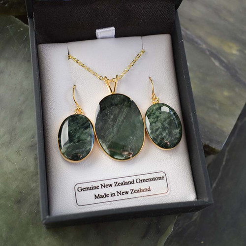 NZ Greenstone earrings and pendant set - gold plated oval  design