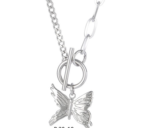 Asymetrical chain with butterfly pendant
