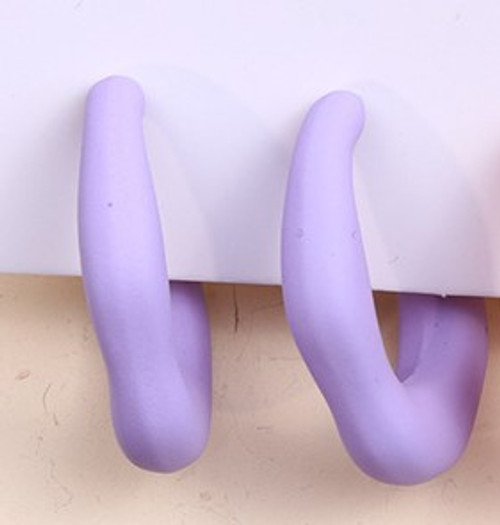 Wavy purple 3/4 hoops on posts