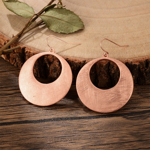 Scratched texture circle drop earrings - rose gold colour