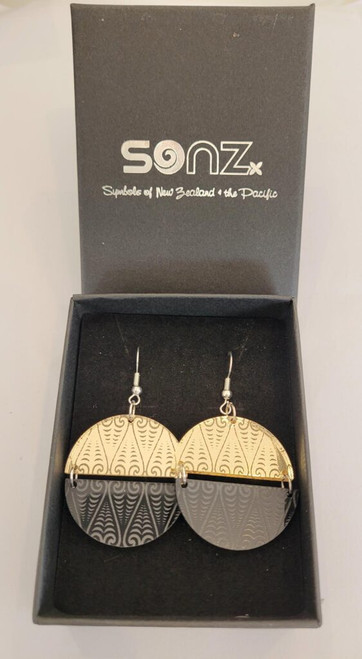 SONZ kōwhaiwhai circle earrings in mirror-gold and black acrylic on hooks