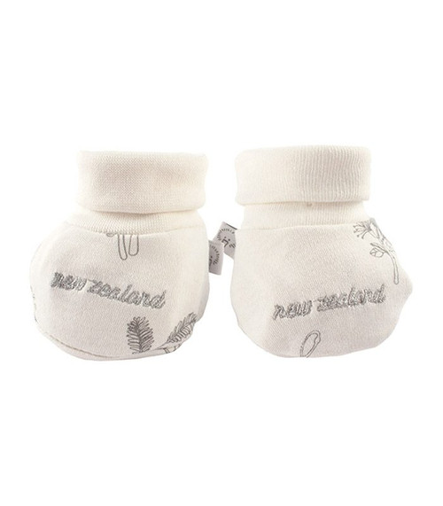 Infant cotton booties with "Sketch Kiwi" design
