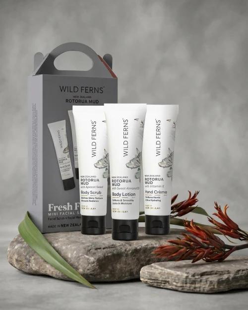 Wild Ferns Rotorua Mud mini skincare gift set with Body Scrub, Body Lotion and Hand Crème