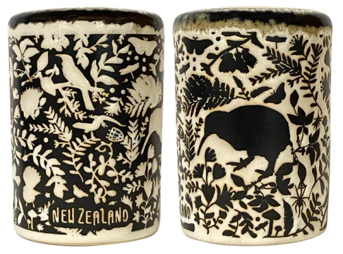 NZ Souvenir Salt and pepper Shakers - Vintage Look Black and Cream, Native Birds