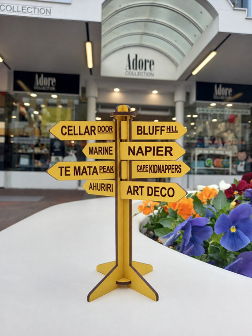 Napier signpost kitset flatpack 19cm tall