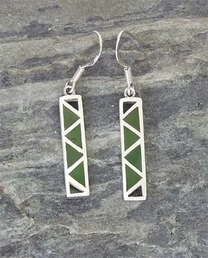 NZ Greenstone earrings set in sterling silver zig zag pattern on hooks