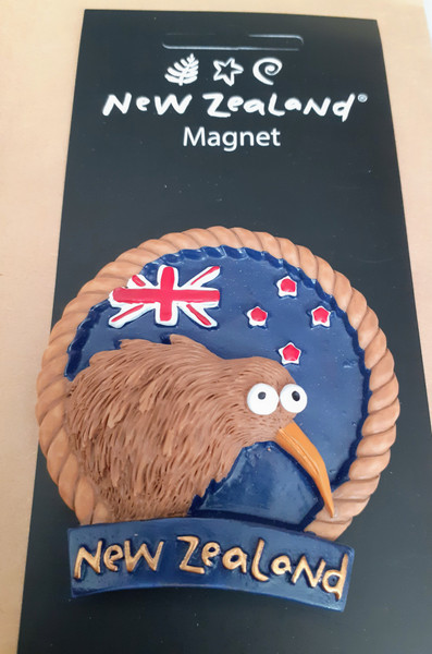 NZ souvenir Magnet of a NZ Kiwi with flag