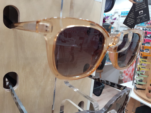 Sunglasses Seabreeze sand brown colour