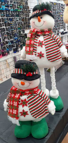 Standing snowman with extendable legs (price per each)