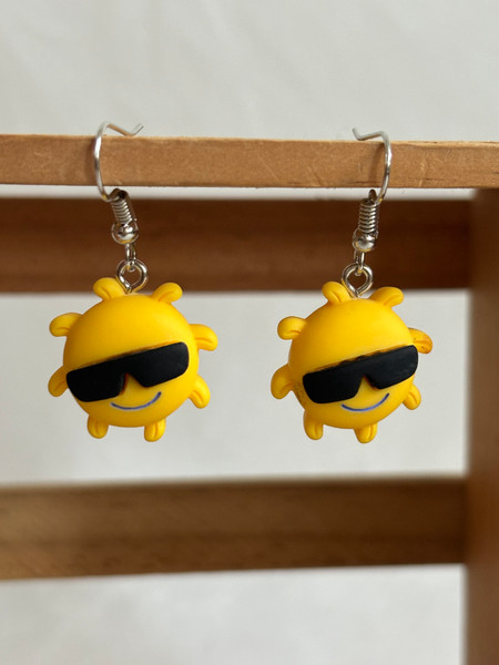 Sunshine smiley Face with glasses earrings