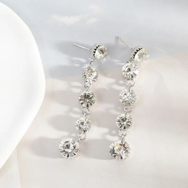5 Diamante drop earrings on stud - silver colour
