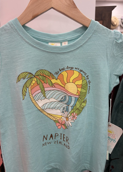 Napier NZ souvenir - girls tee scenic heart in aqua - size 4