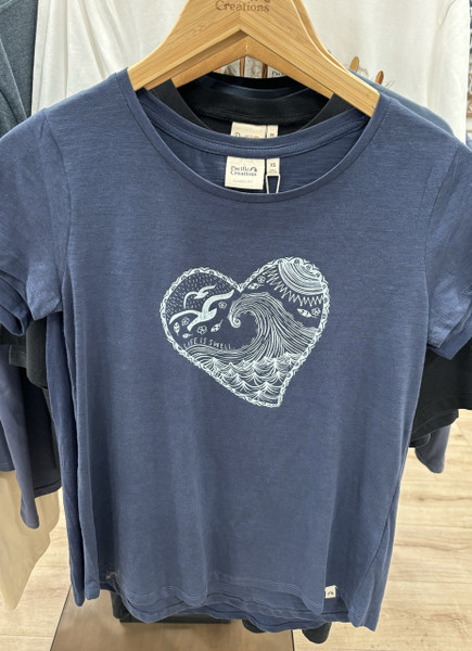 Napier NZ souvenir womens T-shirt - Life is swell in indigo - XL