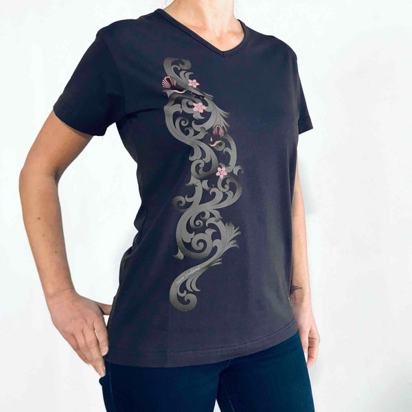 NZ Souvenir Women's fitted T Shirt - Dark Blue with Fantail and filigree  Maori design with flowers  (various sizes)