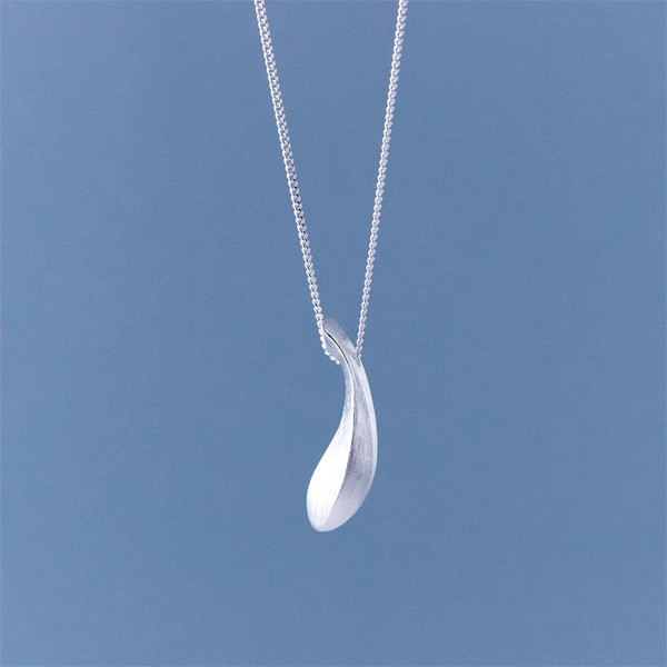 Silver colour water drop necklace