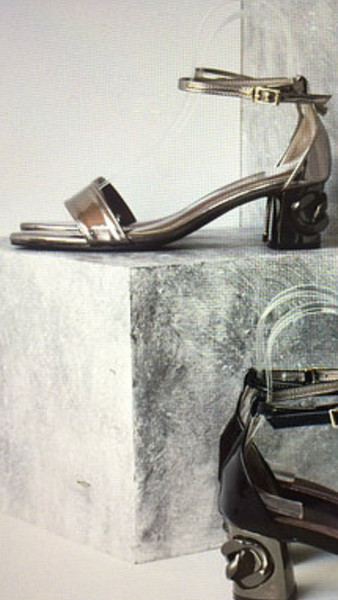 chunky heel with chain back - dark grey - 39