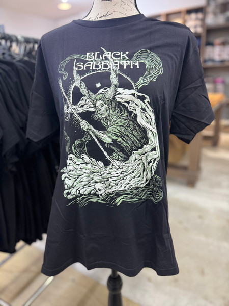 Black Sabbath T-Shirt | XL