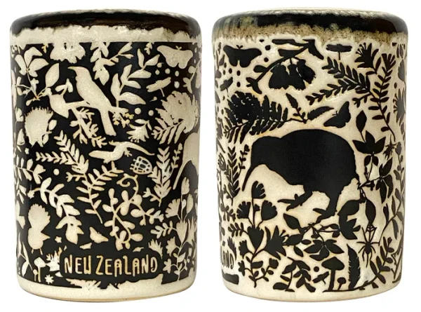 NZ Souvenir Salt and pepper Shakers - Vintage Look Black and Cream, Native Birds