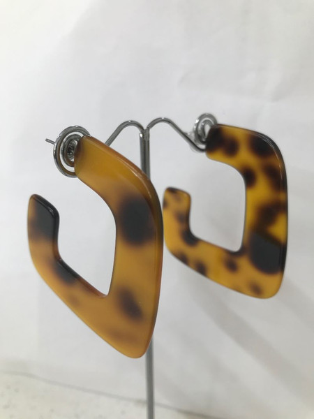 Tortoiseshell C shaped Earrings (50mm)