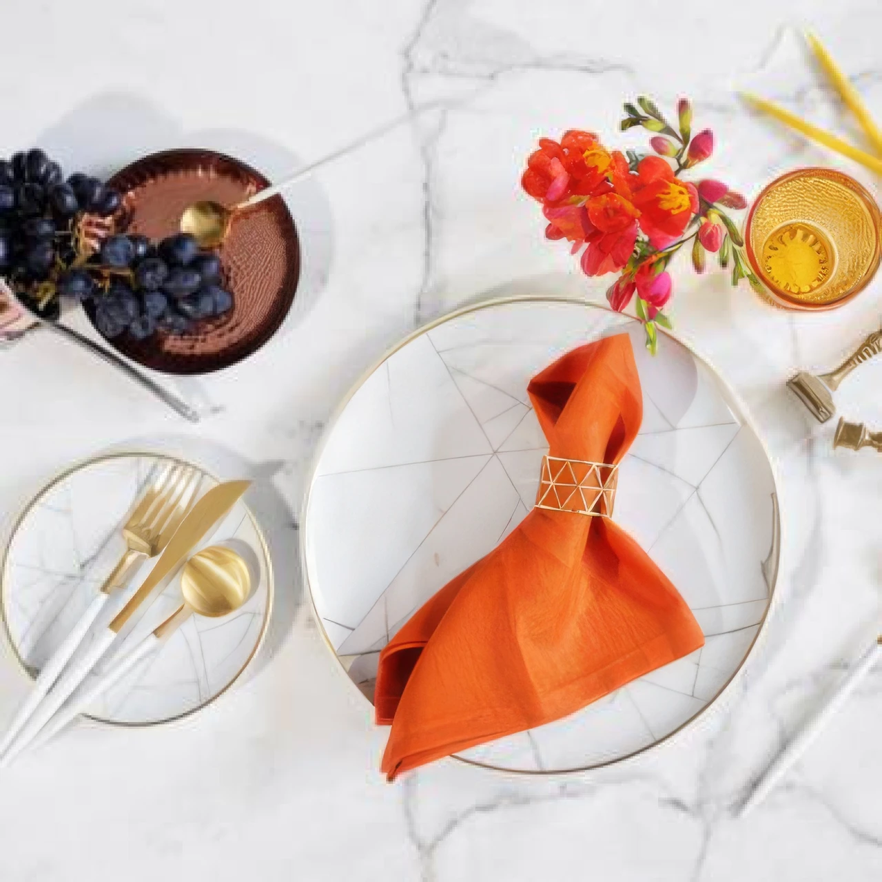 Carrara Marble dinner and side plates