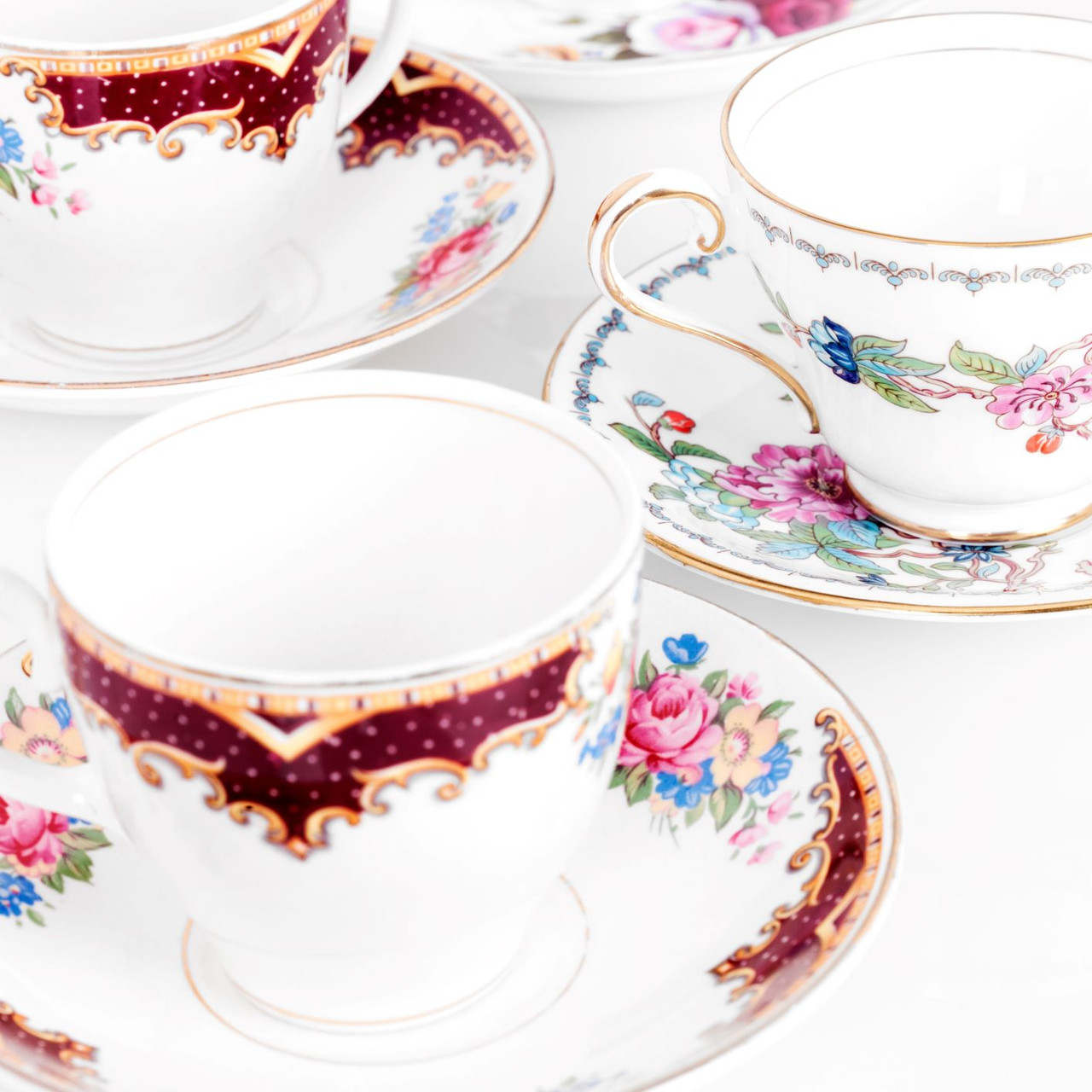 hire tea cups and saucers