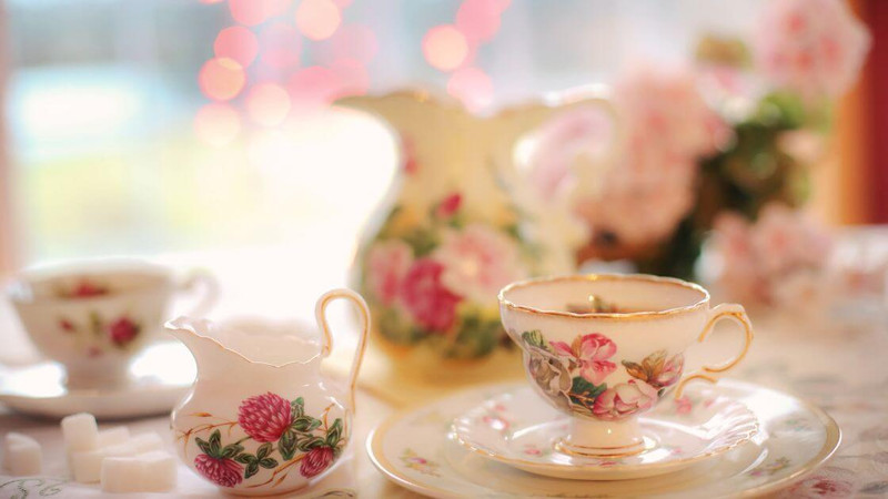 ​How to: Host the Ultimate Afternoon Tea at Home