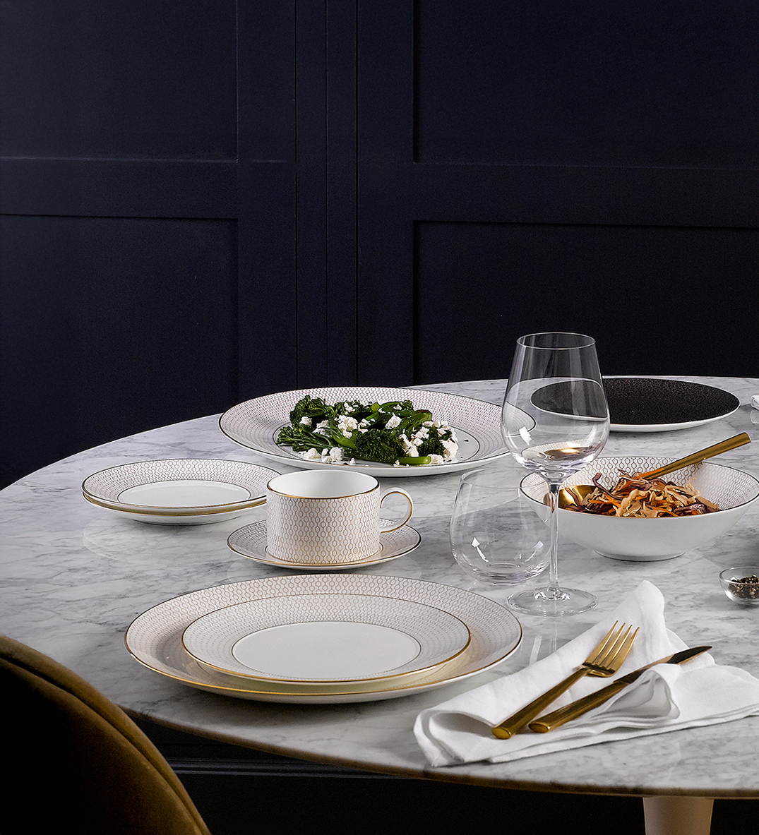 Wedgwood Gio table setting