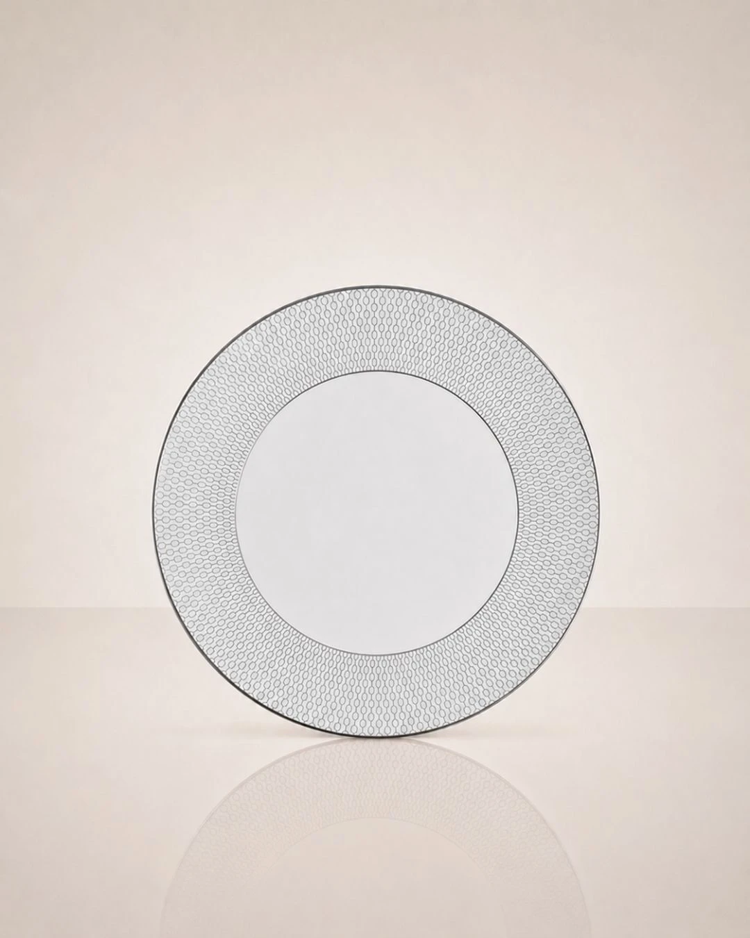 Wedgwood Gio Platinum Dinner Plate