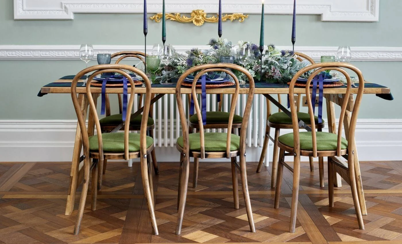 Banquet tables and dining chairs for Autumn events