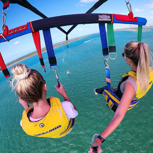 Gold Coast Tandem Parasailing