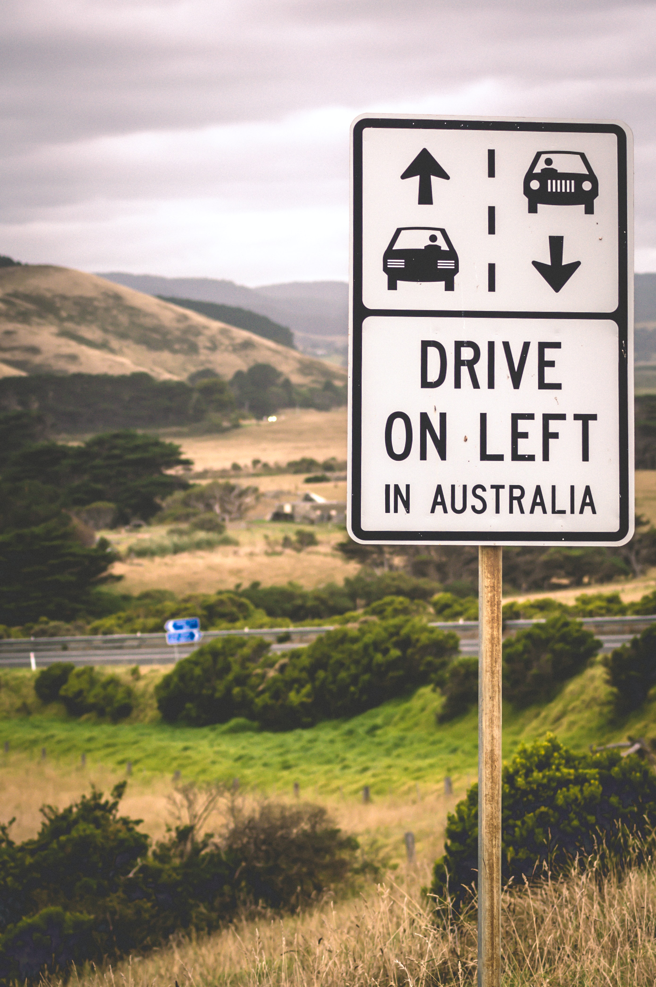 Road sign, drive on the left