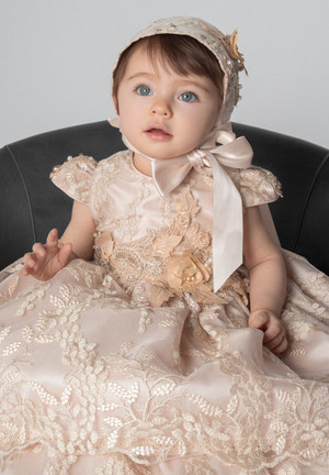 Ropón de bautizo A72  para niña Beige