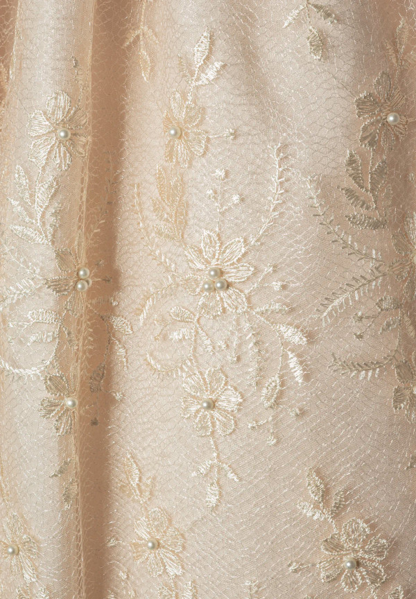 Ropón de bautizo S61 para niña beige + Vestido de Fiesta