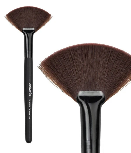 Amor Us Professional Small Fan Brush #915