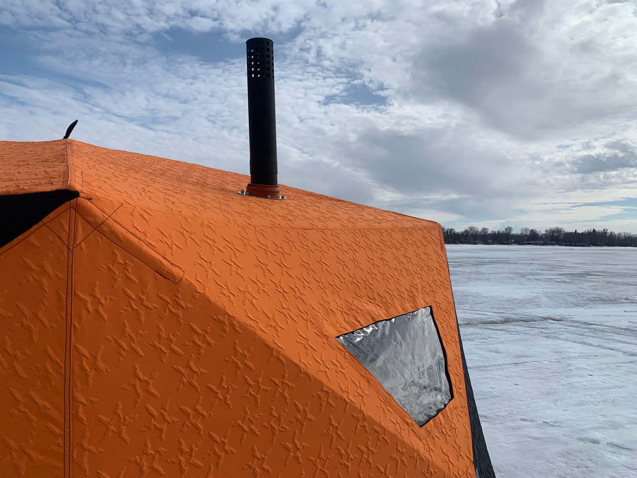 Nordic Legend Aurora Lodge Ice Shelter