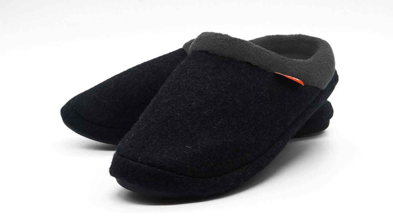 21 Most Comfortable Flip-Flops For Men (Buying Guide)