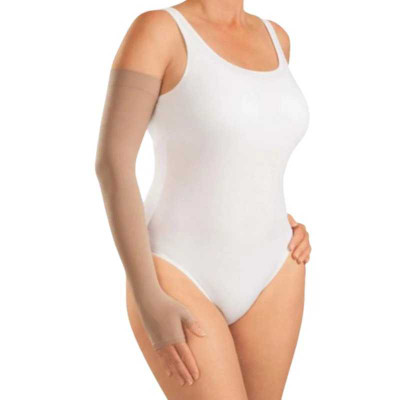 Woman Wearing Mediven Esprit Armsleeve AG Open Hand