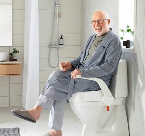 ETAC Cloo Toilet Seat Raiser with Arms