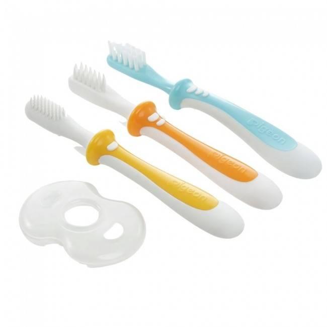 Pigeon Baby Training Toothbrush Set of