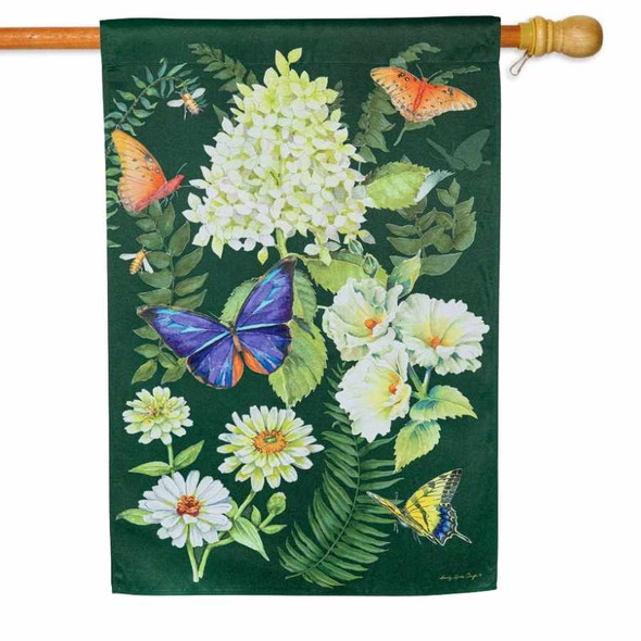 The Flutter and Flowers House Flag is dark green and depicts a bouquet of white flowers surrounded by butterflies.