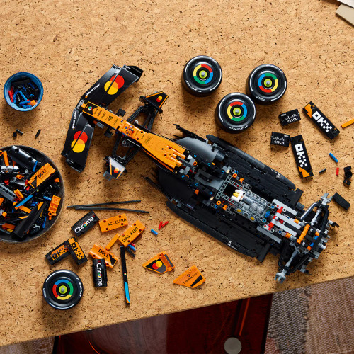 Lego Technic - McLaren MCL39 F1 Car