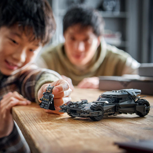 Lego DC Heroes - Batman vs Superman Batmobile